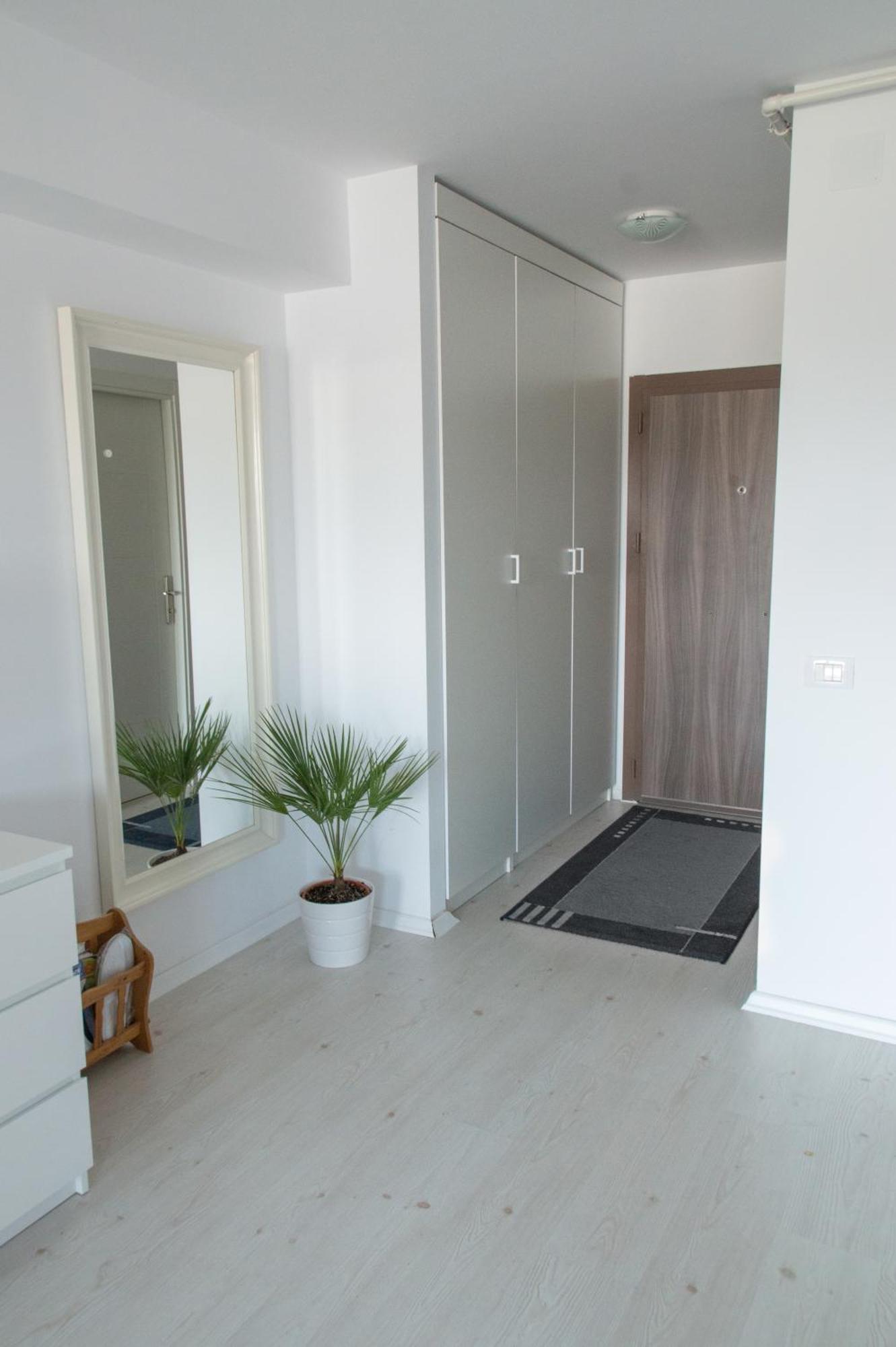 Airport Residence - 5 Mins From Airport Otopeni Kültér fotó